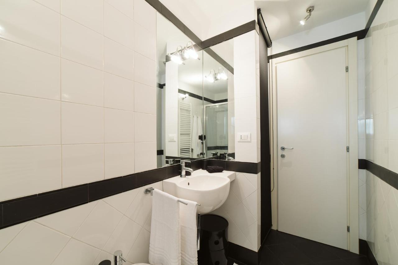 Cinque Lampadi Loft * Génova